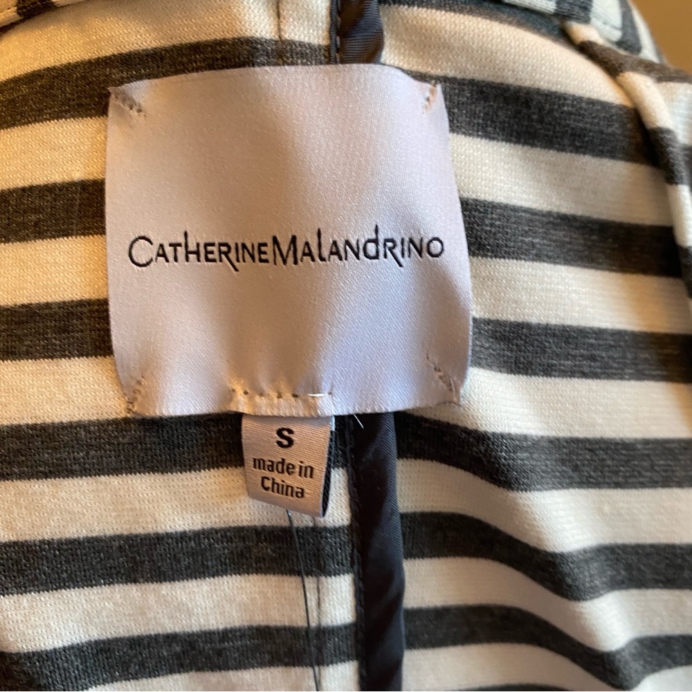 Striped Women's Blazer - Picture 5 of 6